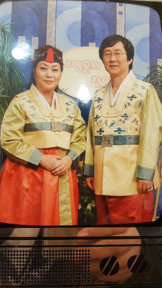 최미 집사와 김삭균 목사
